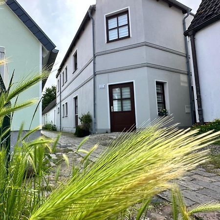 Ferienwohnung Am Strom Rostock Buitenkant foto